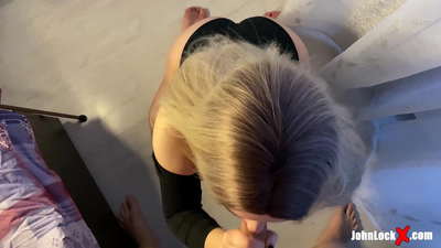 רויטהעאַד סאַקינג דיק און פאַקינג אַרויף, געטינג קום אויף איר טאָכעס